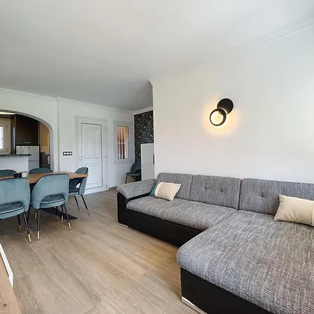 Apartment Coraline By Midelisa *